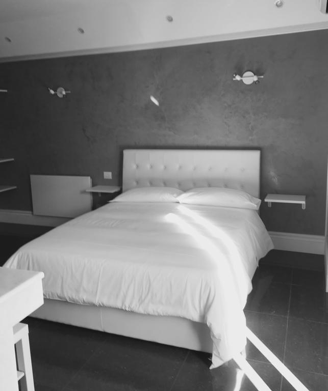 Palazzo Eliss Bed & Breakfast Margherita Di Savoia Bilik gambar