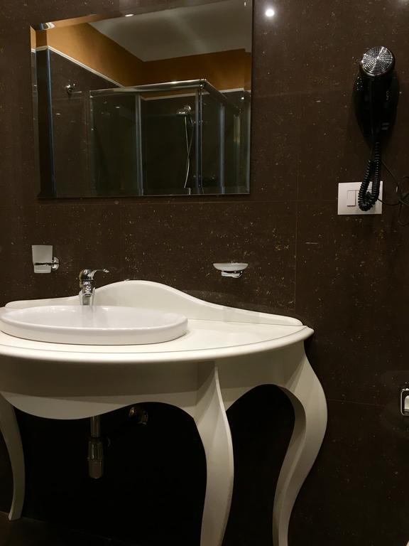 Palazzo Eliss Bed & Breakfast Margherita Di Savoia Bilik gambar